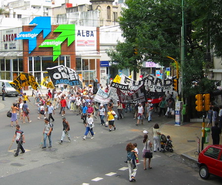 Buenos Aires, Caballito, piqueteros, manifestación, demonstration