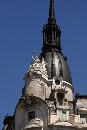 Endless Mile, Buenos Aires, Once, architecture