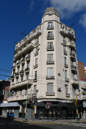 Endless Mile, Buenos Aires, Once, architecture