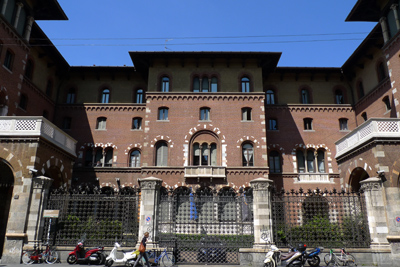 Milan, Milano, Palazzo Gonzaga di Vescovado, Cecilio Arpesani