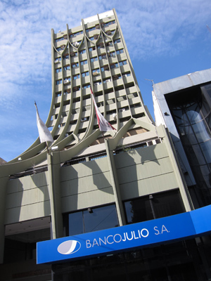 Argentina, Córdoba, Banco Julio