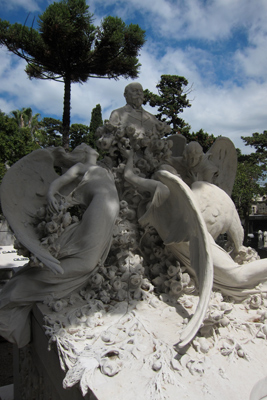 Montevideo, Cementerio Central, Art Nouveau, Domingo Juansolo