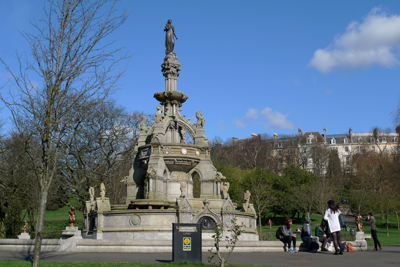 Scotland, Glasgow, West End, Kelvingrove Park, Stewart memorial fountain