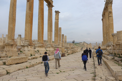 Jordan, Jerash, Roman ruins, cardo, columns