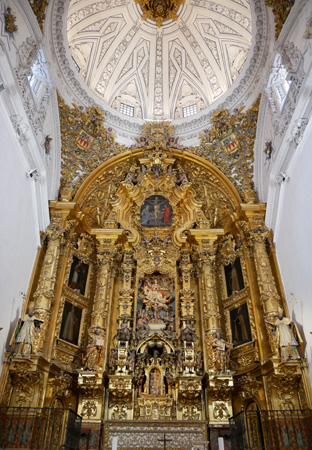 España, Andalucía, Osuna, Colegiata, iglesia, church, main altar, Baroque, Barroco